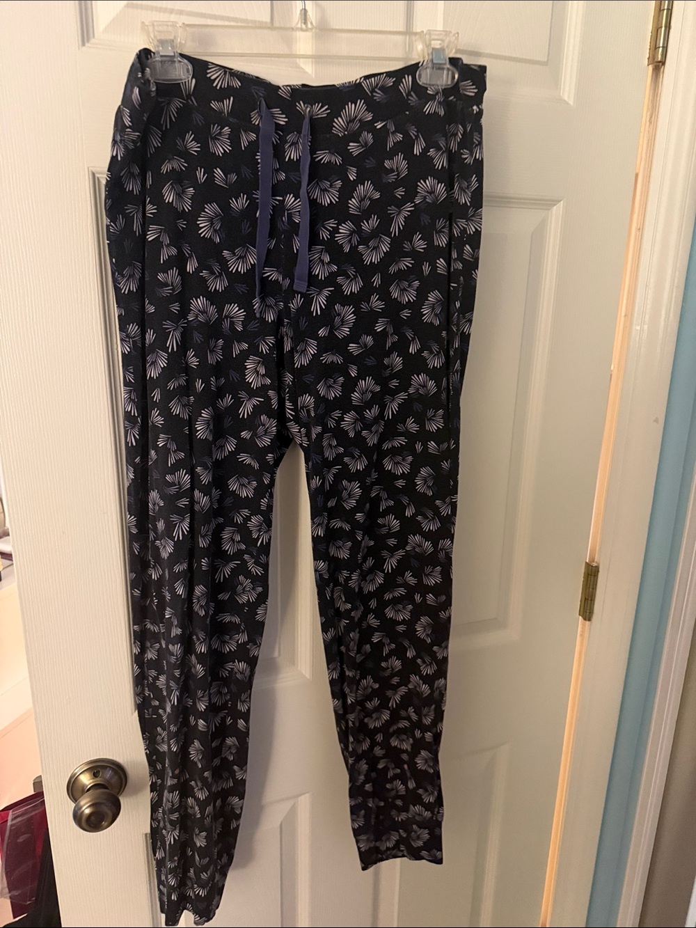 Alfani Black Floral Print Drawstring Lounge Leggings